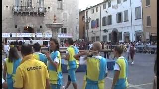 preview picture of video 'PALIO DELL'OCA CAGLI - VECCHIA GUARDIA'