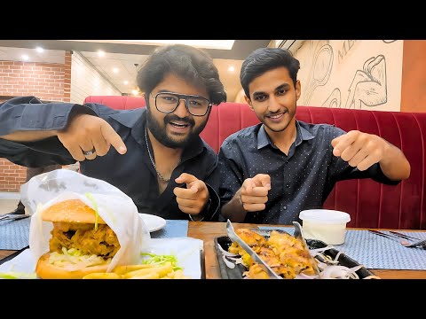 Food Review ft. Grilli Willi & Chocolate Paratha😋| Talal’s Birthday Special🎂 | The Vibe Gang