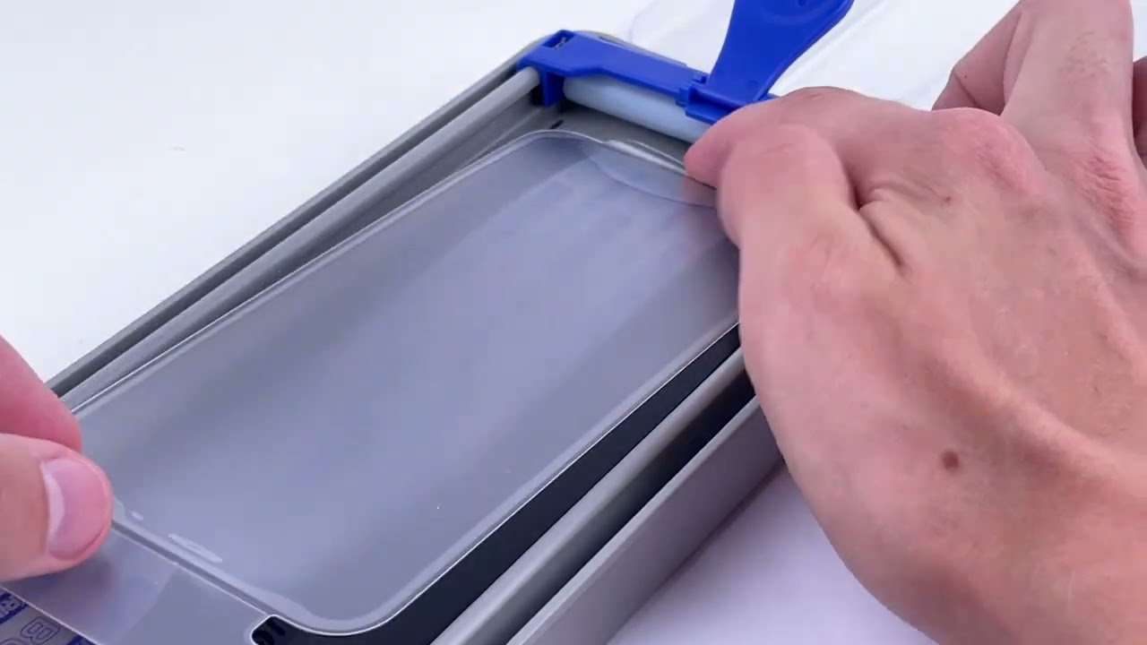 Захисне 3D скло Blueo Hot Bending для Apple iPhone 15 Pro (6.1") (+ аплікатор), Чорний