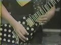 Kokoelma Randy Rhoadsin soittamista  kitarasoolois...