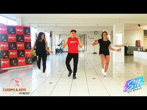 Leslie Shaw, Thalía, Farina - Estoy Soltera - Coreografía