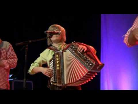 Melissa Naschenweng & Das Wolayersee Echo