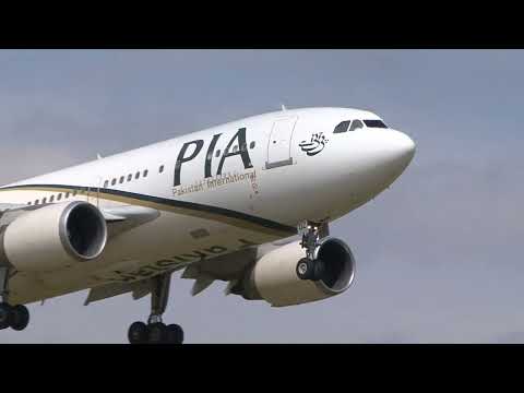 AMS 2012.07.06 A310 PIA AP-BDZ Polderbaan landing