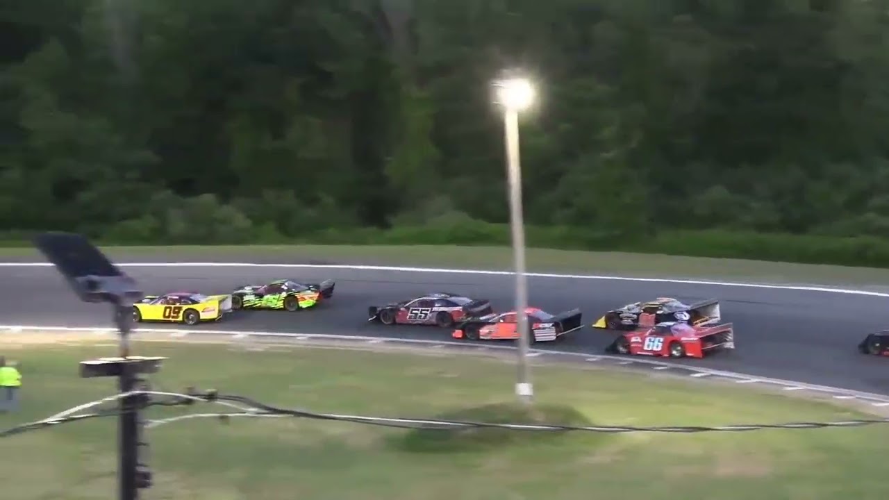 Star Speedway Outlaw Late Models Feature 7-25-26