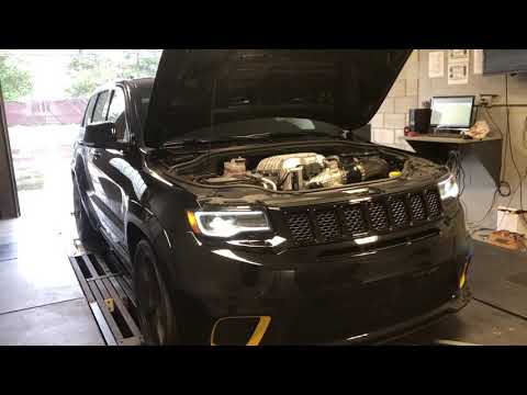 2018 Jeep trackhawk nasty dyno pull! 800+ HP!!!