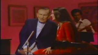 Crystal Gayle &amp; Hoagy Carmichael-Up A Lazy River