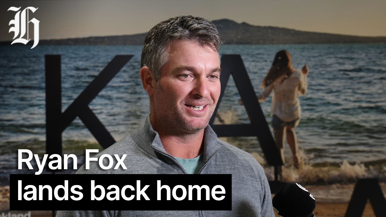 Open Championship winner Ryan Fox lands back home with Claret Jug