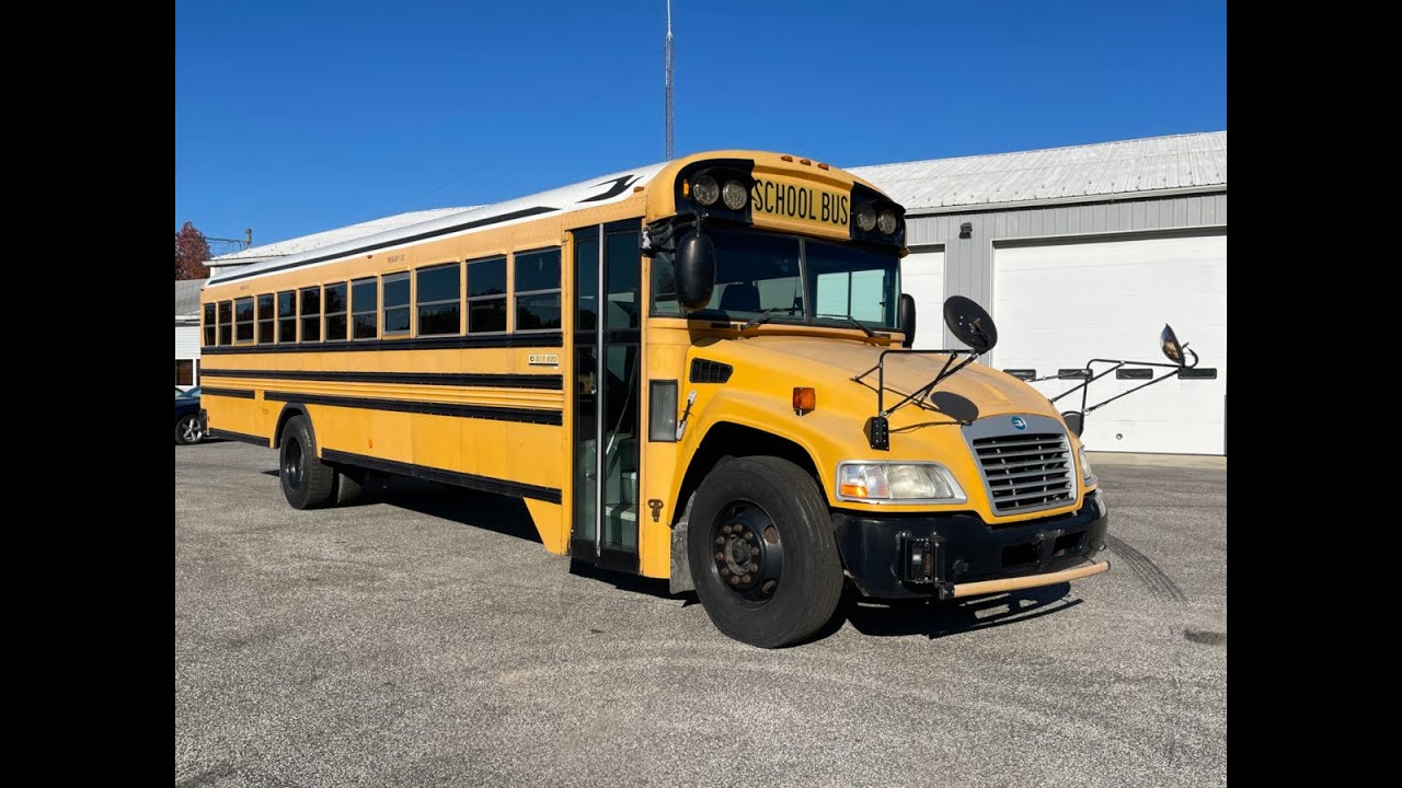#9755 | 2009 Bluebird Vision School Bus
