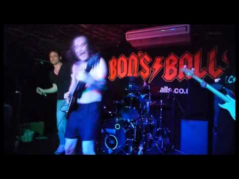 download lagu mp3 mp4 Bons Balls, download lagu Bons Balls gratis, unduh video klip Bons Balls