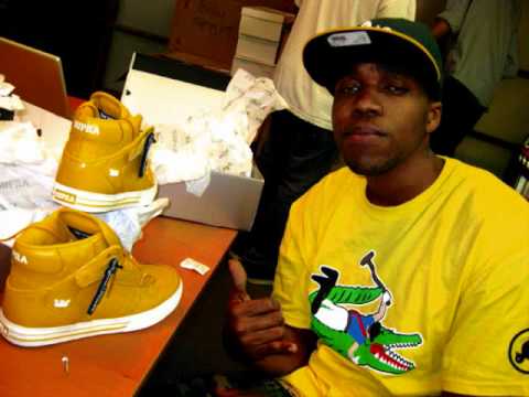 Curren$y Ft  Killa Kyleon -- 4 Hours and 20 Minutes NEW SHIT 2010