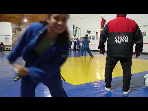 Jueves de lucha en Academia de judo Cinco Saltos, Río Negro, Argentina. Video 3