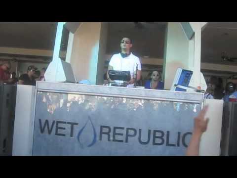 Deadmau5 + Afrojack LIVE @ Wet Republic Memorial Day Weekend 2010
