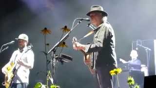 Neil Young and Promise of the Real - Harvest Moon
