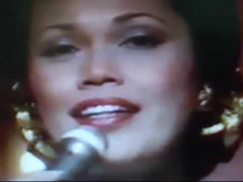 AL FATIHAH Untuk Biduanita KARTINA DAHARI/AHMAD JAIS - Budi Setahun Segunung Intan