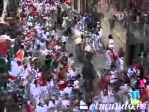 July 13 2007 encierro with Dolores Aguirre bulls in Pamplona