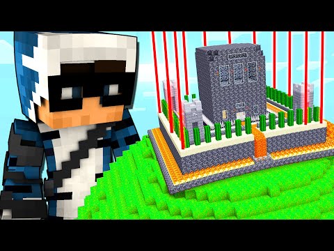 PROVA A ENTRARE NEL CASTELLO SUPER PROTETTO DI MINECRAFT ITA