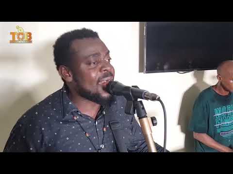 talents of benin live performance led by Uyi Idemudia Cole. play none stop old school music