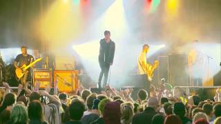 Kids in Glass Houses - Give Me What I Want