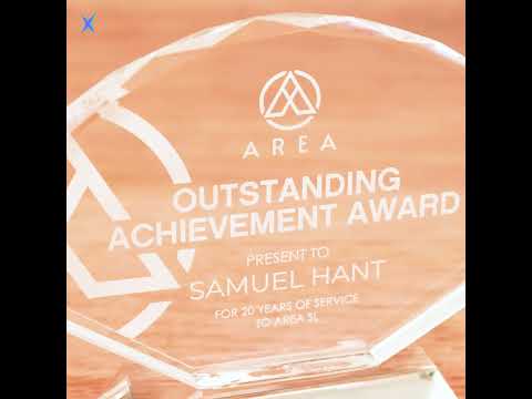 Personoitu viuhka lasipalkinto Personoitu viuhka lasipalkinto