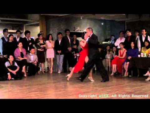  Cristina Sosa  and  Daniel Nacucchio  are  dancing  to  the  tango  "  Yuyo Brujo  "