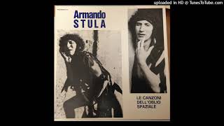 Kadr z teledysku Nemici di paglia tekst piosenki Armando Stula