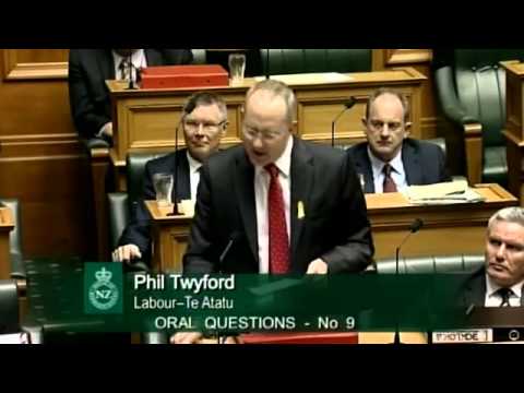 19.08.15 - Question 9 - Phil Twyford to the Minister responsible for HNZC