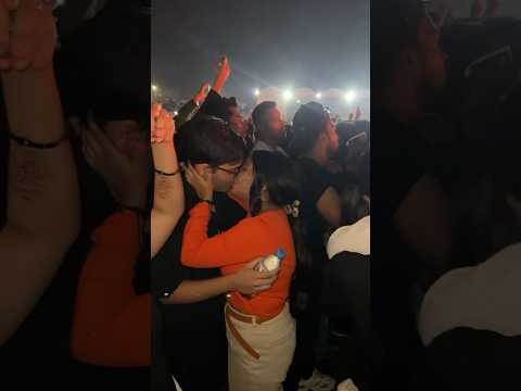 Atif aslam Show| Gf Bf kiss | atof aslam Song | #shorts #atifaslam #dhaka #kiss