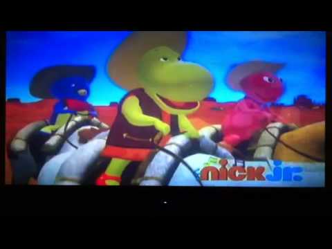 Backyardigans riding the range