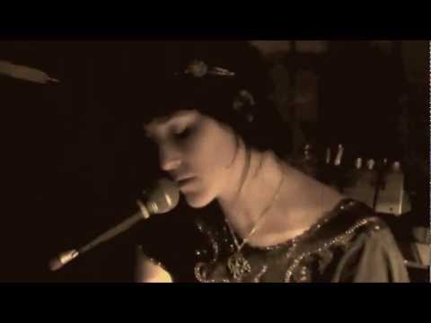 "Love of a Shoemaker's Son" (Live) - Johanna and the Dusty Floor
