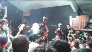 Hundredth en Chile - Inside Out