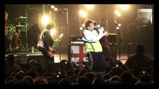 Sex Pistols - Liar [Live From Brixton Academy 2007] 07