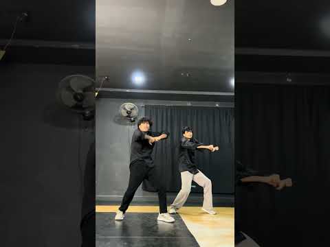 diwali..🙈🥰 #musicanddanc #dance #tujhmeinrabdikhta #dancer #tujhmeinrabdikhtahai #love