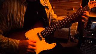 John Jorgenson shows his part from The hellecaster song "Valley of the Pharaohs" 2