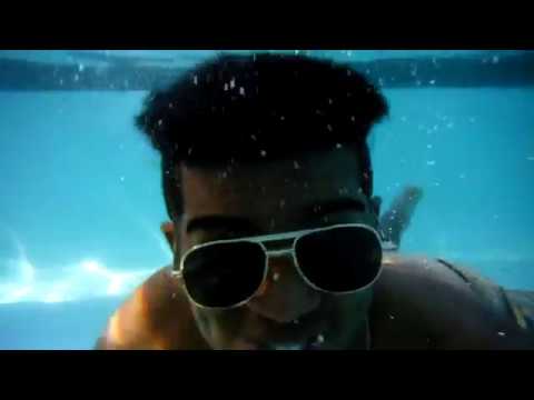 MTV12 MUSIC BLIP: FIRST Underwater Interview with Surfin Serf