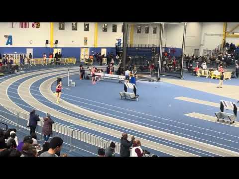 HOCO Winterfest 2025 Girls 4x800 Heat 2