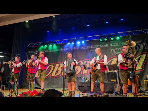 BUAMTEIFL „Schwerelos“ Live beim Oberkrainer Konzert in Kössen 2025