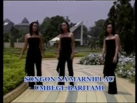 Bunga Harotas-Simatupang Sister