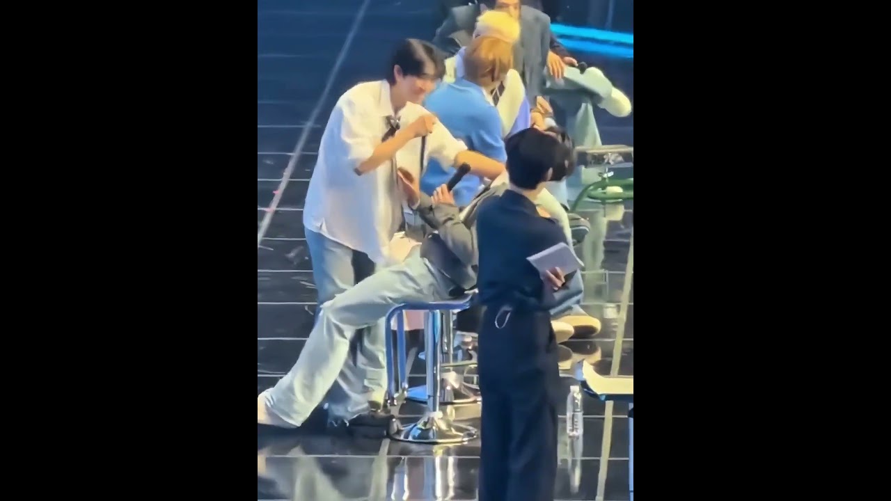 To be honest, they're getting bolder every day #minsung