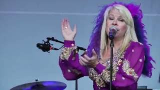 LuLu HUGHES sings JANIS Me And Bobby Mcgee / Mercedes Benz PEARL Montreal Jazz Festival 2016