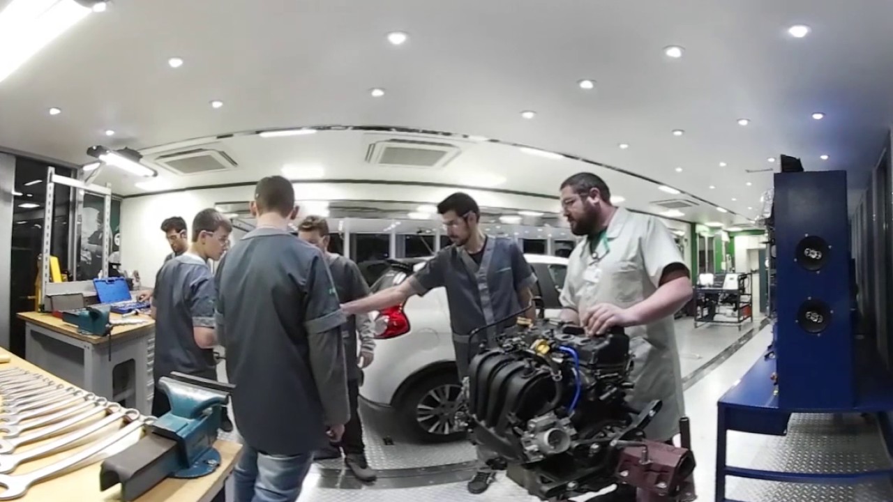 Confira uma aula do curso de Mecânica Automotiva do Senai
