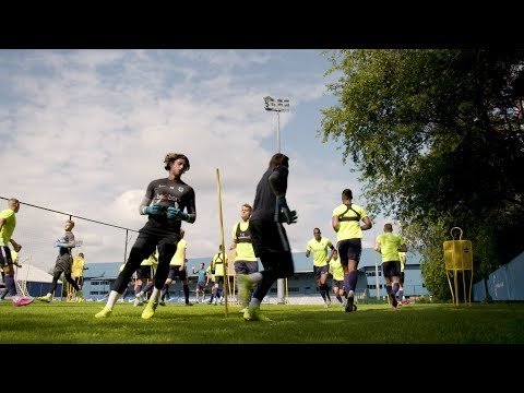 Felice MAzzu over KV Mechelen- KRC Genk