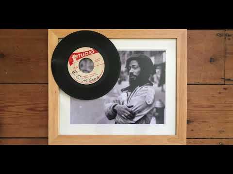 Race Track (1st Cut) - Jackie Mittoo & The Soul Vendors (Studio One)
