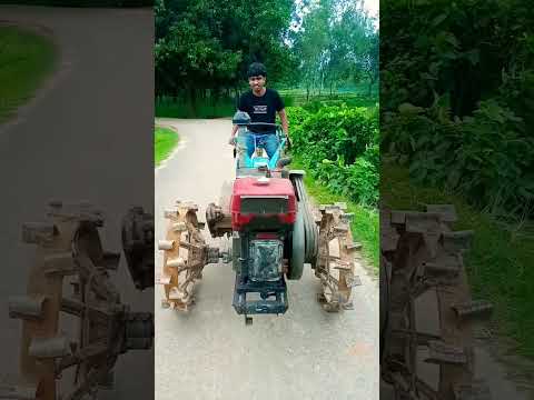 I'm learning to drive a power trailer for the first time in my life. #electricroadtrip #hybridelect