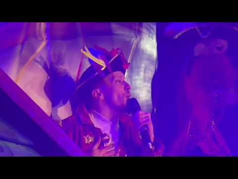 Show van Prins Alex..Lieken "Steirk in oeiverdroeiven"