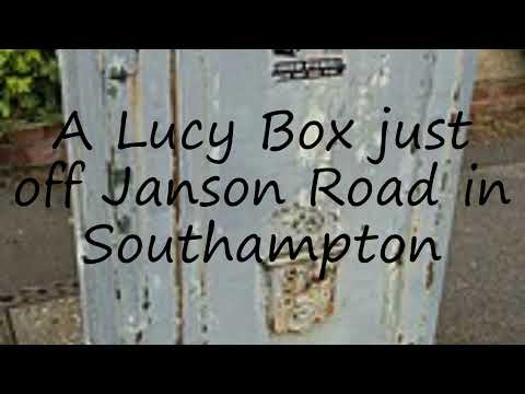 How to pronounce A Lucy Box just off Janson Road in Southampton in English?