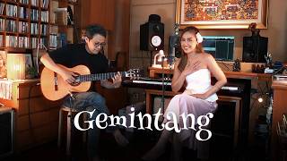Download lagu Just Play: Tohpati, Sisca Saras - Gemintang (Live Session) mp3