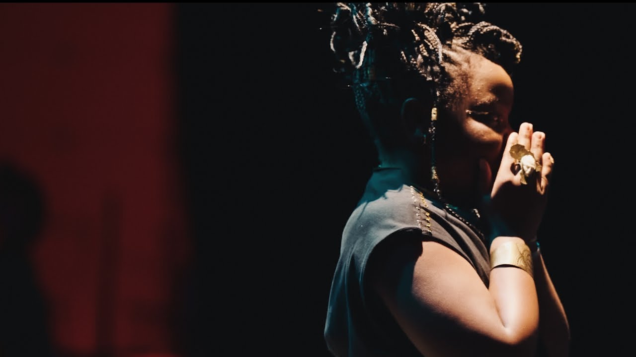 Youssoupha - DIEU EST GRANDE