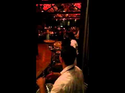 shadi azzi xtreme team featuring  khaled al amir