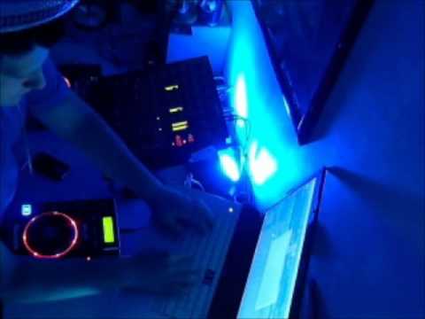 BazZTee - TenMinMix #6