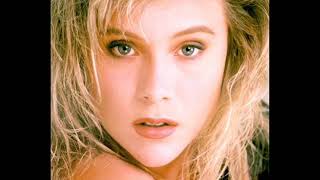 Samantha Fox - Nothing&#39;s Gonna Stop Me Now (1987)